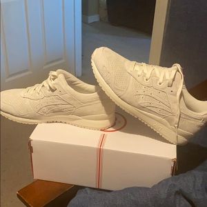 ASICS